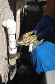 our Bell CA plumbing contractors handle all of your pipe needs
